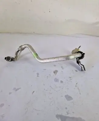 Air conditioning (A/C) pipe/hose