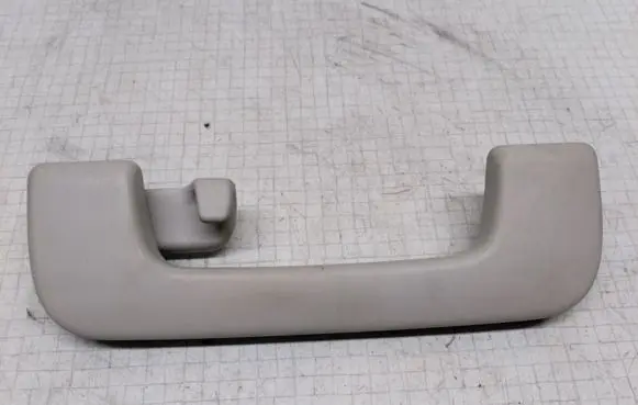 Audi A6 S6 C6 4F Rear interior roof grab handle 8P0857607D 8P0857607C