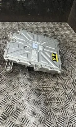 Polestar 4 Voltage converter inverter P6608114859