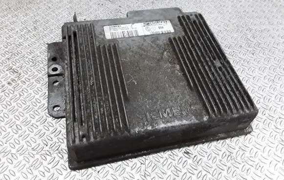 Renault Scenic I Engine control unit/module S103750011C 7700108598D 7700874129