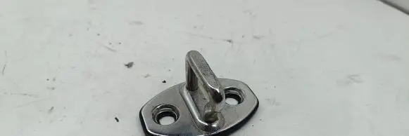 Volkswagen PASSAT B6 Front door lock loop/hook striker 3C0837030B