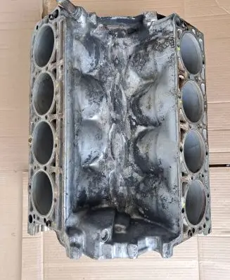 Mercedes-Benz SL R107 Engine block 1170112401