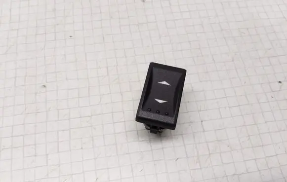 Ford Mondeo Mk III Electric window control switch 1S7T14529AB