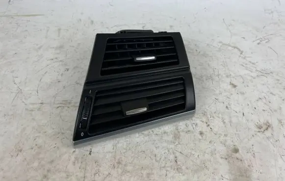 BMW X5 E70 Dashboard side air vent grill/cover trim 9227768