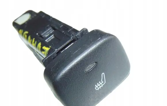 Chevrolet Evanda Seat heating switch