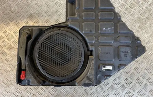 Lancia Voyager Subwoofer speaker 05107087AF 8298AF 36670D