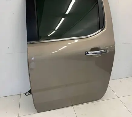 Volkswagen Amarok II Rear door