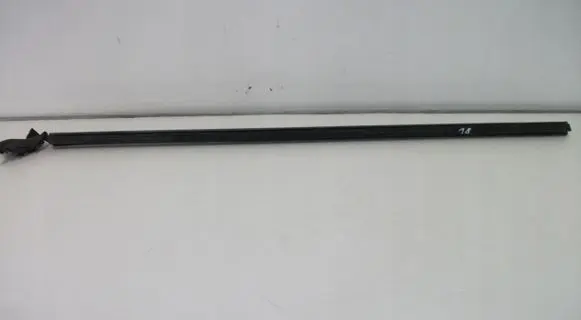 Volkswagen Eos Rubber seal loading door 1Q0837472