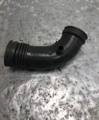 Audi A5 Sportback 8TA Air intake hose/pipe 8T0129600BILI 8T0129600