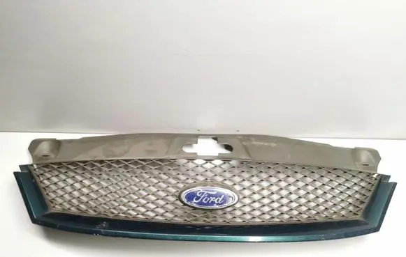 Front bumper upper radiator grill