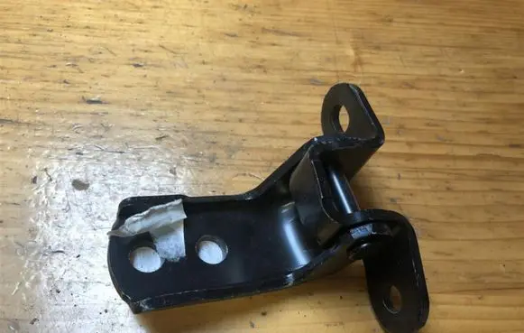 Toyota Land Cruiser (J150) Front door upper hinge 6871012151