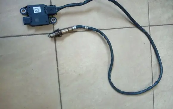 BMW 5 G30 G31 Lambda probe sensor 13628582026 NE65417