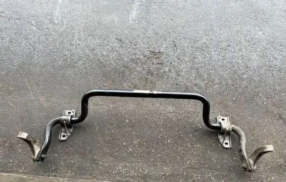 Mercedes-Benz C W205 Front anti-roll bar/sway bar A2053230965
