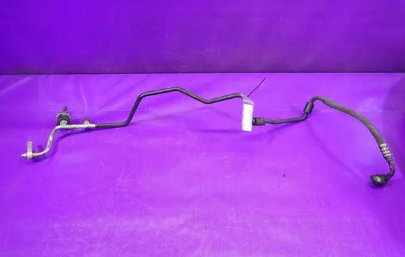 Volkswagen Golf IV Air conditioning (A/C) pipe/hose 
