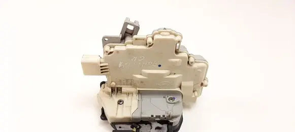 Audi A4 S4 B7 8E 8H Rear door lock 8E0839015AA
