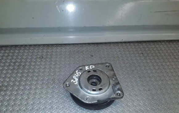 Mercedes-Benz B W245 Front upper strut mount 
