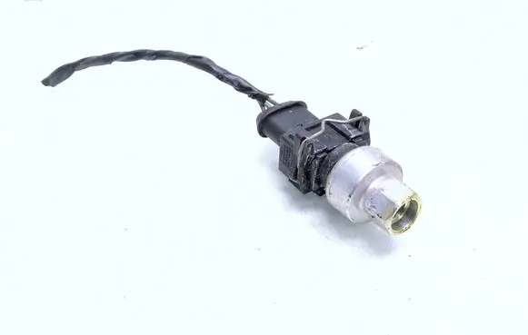 Volvo S80 Air conditioning (A/C) pressure sensor 30661949