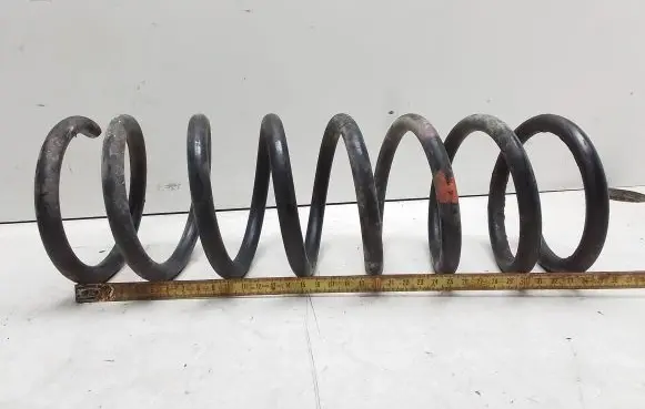 Ford Mondeo Mk III Front coil spring