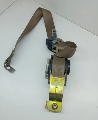 Ford Explorer Front seatbelt F309001B277