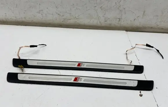 Audi A4 S4 B9 Front sill trim cover 8W0947417A 8W0947418A