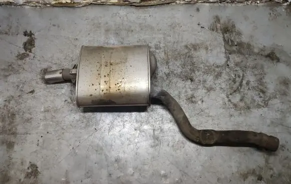 BMW 5 E39 Rear muffler/silencer tail pipe 