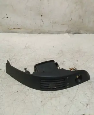 Toyota Corolla Verso E121 Dash center air vent grill 5568064010