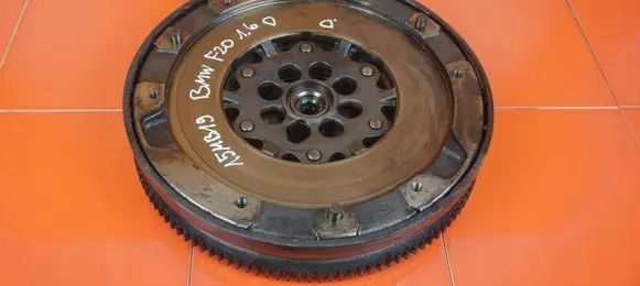 BMW 1 F20 F21 Dual mass flywheel 415047710 N47D16A