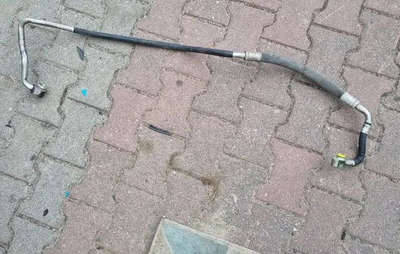 Audi A4 S4 B7 8E 8H Air conditioning (A/C) pipe/hose 8E0260707BJ
