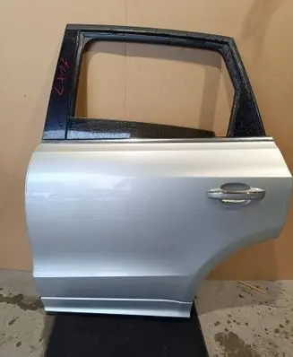 Audi Q5 SQ5 8R Rear door 8R0LX1Y