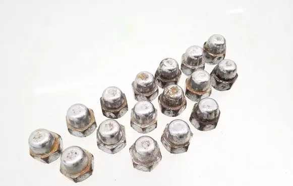 Mitsubishi Galant Nuts/bolts 