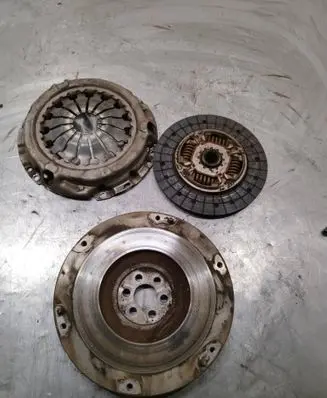 Toyota Auris 150 Clutch set kit 12261
