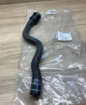 Opel Zafira B Engine coolant pipe/hose 13118274