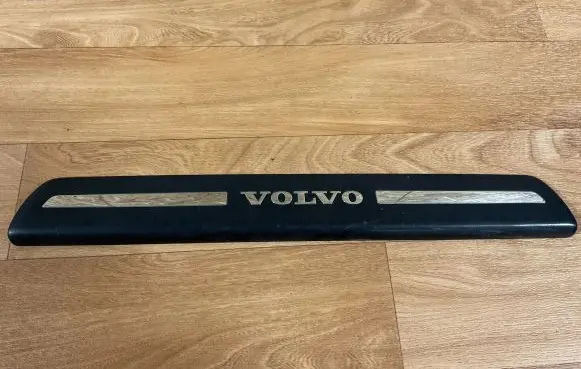 Volvo V50 Front sill trim cover 08622671