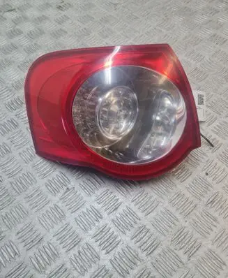 Volkswagen PASSAT B6 Rear/tail lights 