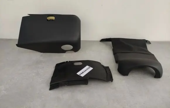 Volkswagen Golf VII Steering wheel column trim 5G0858559