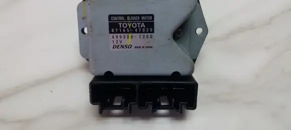 Toyota Prius (XW20) Heater blower motor/fan resistor 8716547020 4993001200