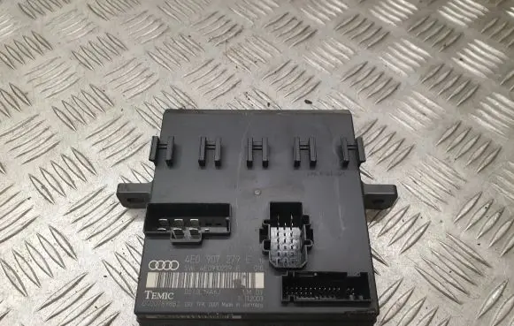 Audi A8 S8 D3 4E Comfort/convenience module 4E0907279E
