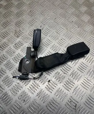 Renault Latitude (L70) Rear seatbelt buckle