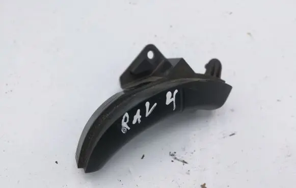 Toyota RAV 4 (XA20) Steering wheel buttons/switches 777981