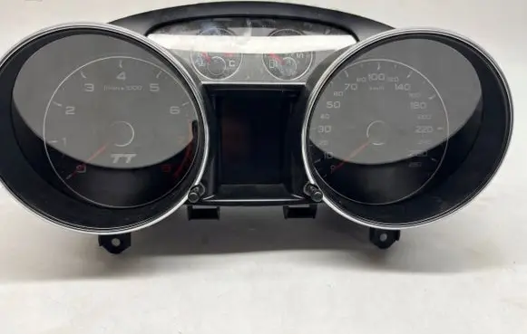 Audi TT TTS RS Mk3 8S Speedometer (instrument cluster) 8J0920931C