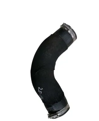 Intercooler hose/pipe