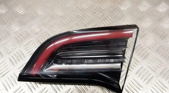 Tesla Model 3 Tailgate rear/tail lights
