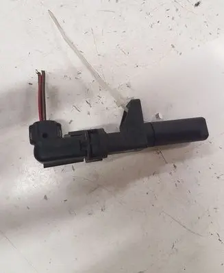 Mercedes-Benz ML W164 Camshaft position sensor A004153