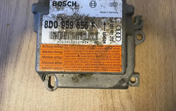 Audi A4 S4 B5 8D Airbag control unit/module 8D0959655F 0285001270