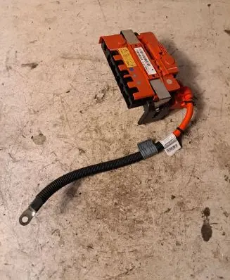 BMW X6 M Positive cable (battery) 9217004