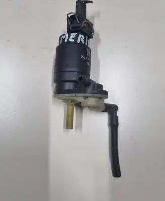 Opel Meriva A Windscreen/windshield washer pump 24439254
