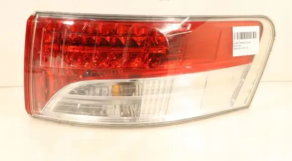 Toyota Avensis T270 Rear/tail lights 05-20