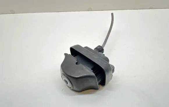 Volvo V70 Front bumper camera 64299002B