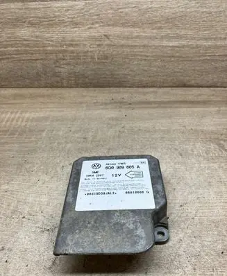 Volkswagen Golf IV Airbag control unit/module 6Q0909605A 5WK42867