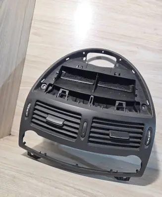 Mercedes-Benz E W211 Dash center air vent grill 2118300054
